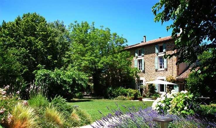 Luxury 10 Bed Countryside House For Sale In Vaucluse Area Of Provence Luxury 10 Bed Countryside House For Sale In Vaucluse Area Of Provence