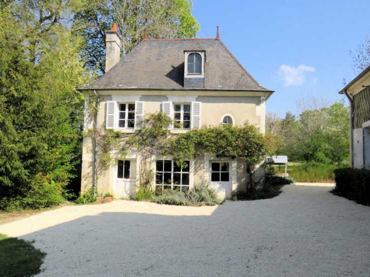 tours france property for sale