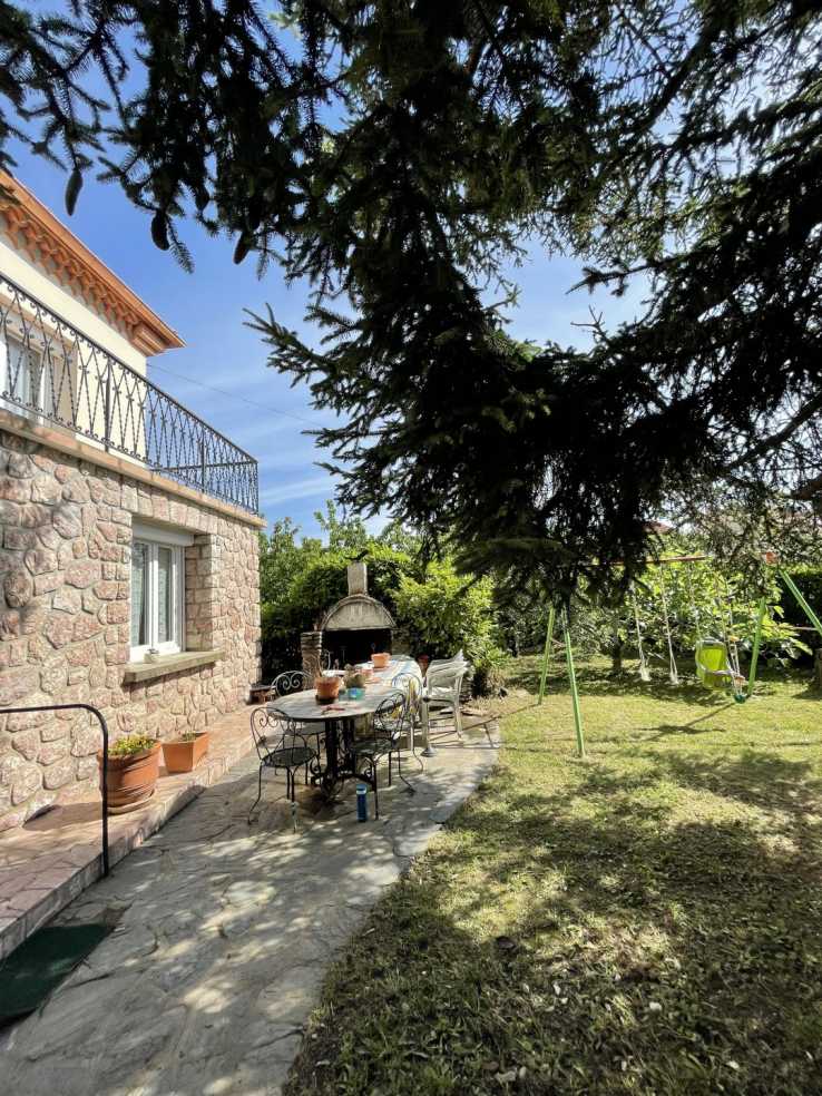 Properties and Houses for sale in the Pyrénées Orientales
