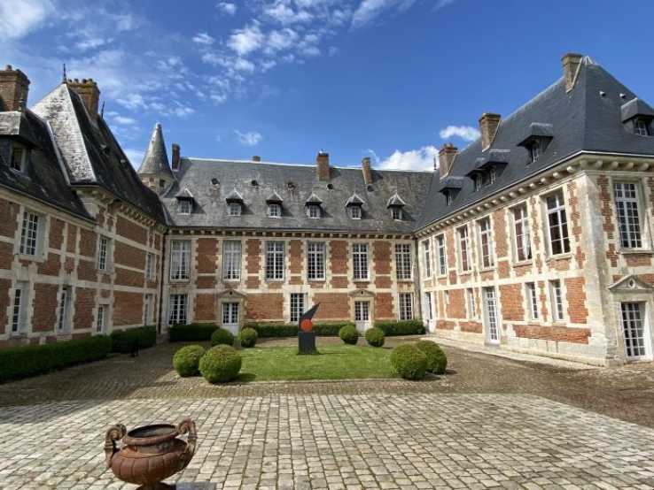 Castles, Chateaux & Estates for Sale in France