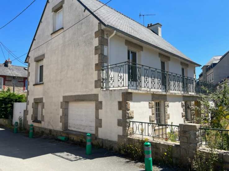 Properties, Gites and Country Houses for sale in Brittany