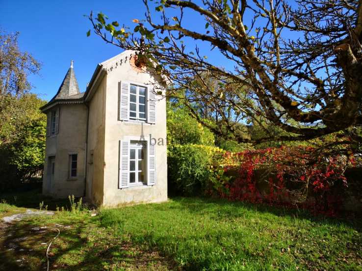 Castles, Chateaux & Estates For Sale In France | My-French-House.com