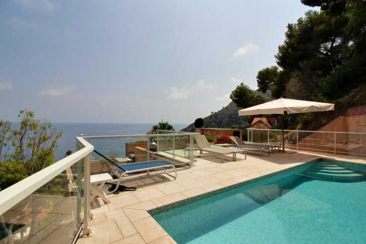 Properties and Villas for Sale in the Alpes Maritimes