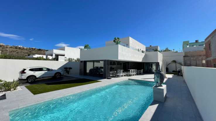 Property for sale in Spain